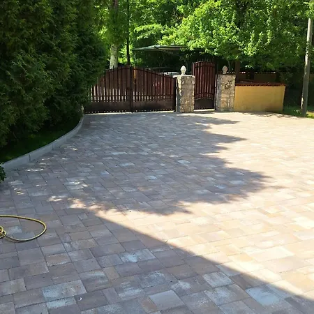 Haus Rudi- Rustikalna Oaza Mira * Krsan