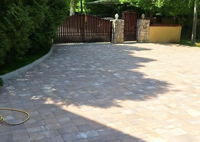 Haus Rudi- Rustikalna Oaza Mira * Krsan