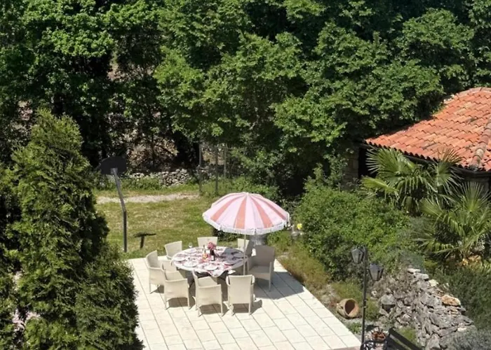 Vila Haus Rudi- Rustikalna Oaza Mira